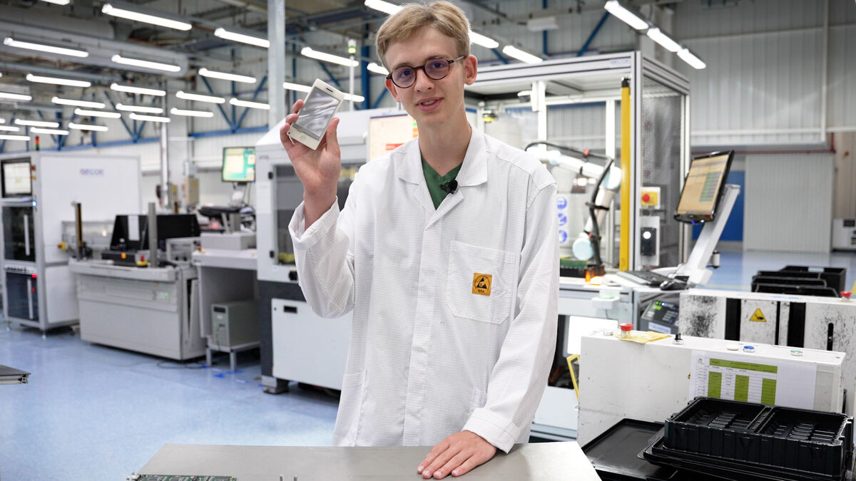 VIDÉO. Gabriel, 16 ans, l’inventeur du téléphone portable à fabriquer soi-même pour 30 euros