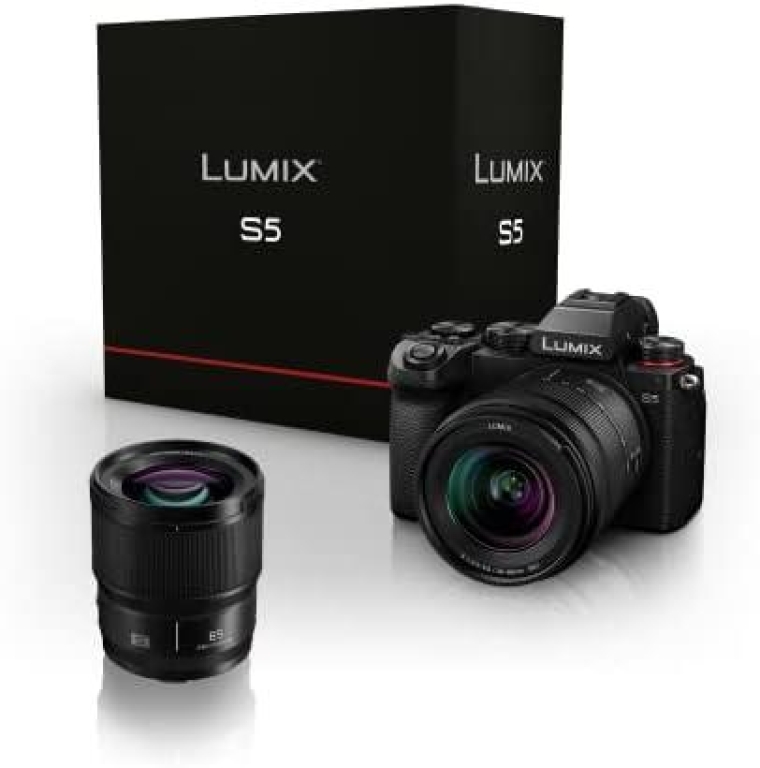 Découvrez notre avis sur le Panasonic Lumix S5K – Appareil photo plein format avec objectifs Lumix S 20-60mm F3.5-5.6 et Lumix S 85mm F1.8 (24MP, Vidéo 4K 4:2:2 10bit, Double Stabilisation, V-Log, Tropicalisé) !