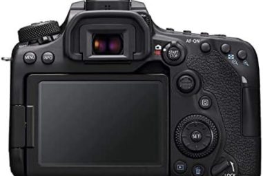 Review: Canon EOS 90D DSLR Camera [Body Only] – Packed with Advanced Features