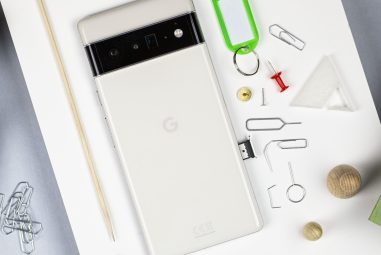 Pixel 8 (Pro): Google ne serait pas prêt à suivre Apple sur ce changement