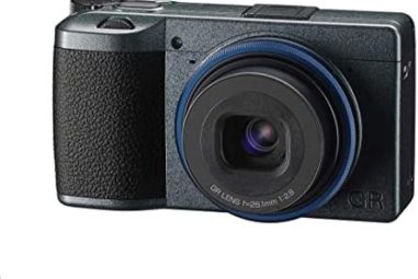 Les meilleures offres sur le Ricoh GR III : un appareil photo compact de qualité.